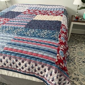 Comforter/quilt-LG 93”x85”. Never used. Blues/red/ivory/ecru. Smoke free home